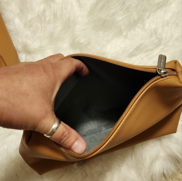 Pixie Mood/ Tan Handbag - Picture 9 of 10